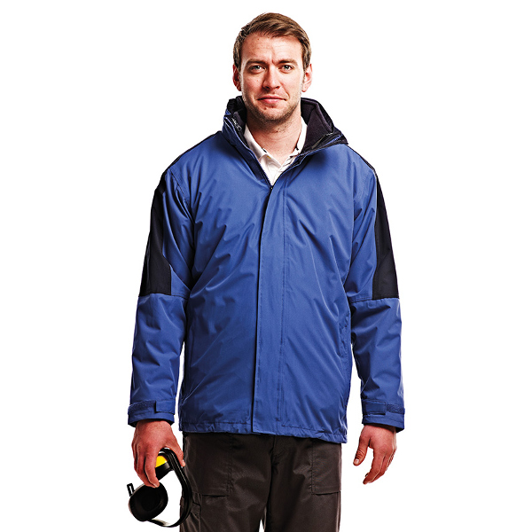 TRA130 Regatta Defender III 3-in-1 